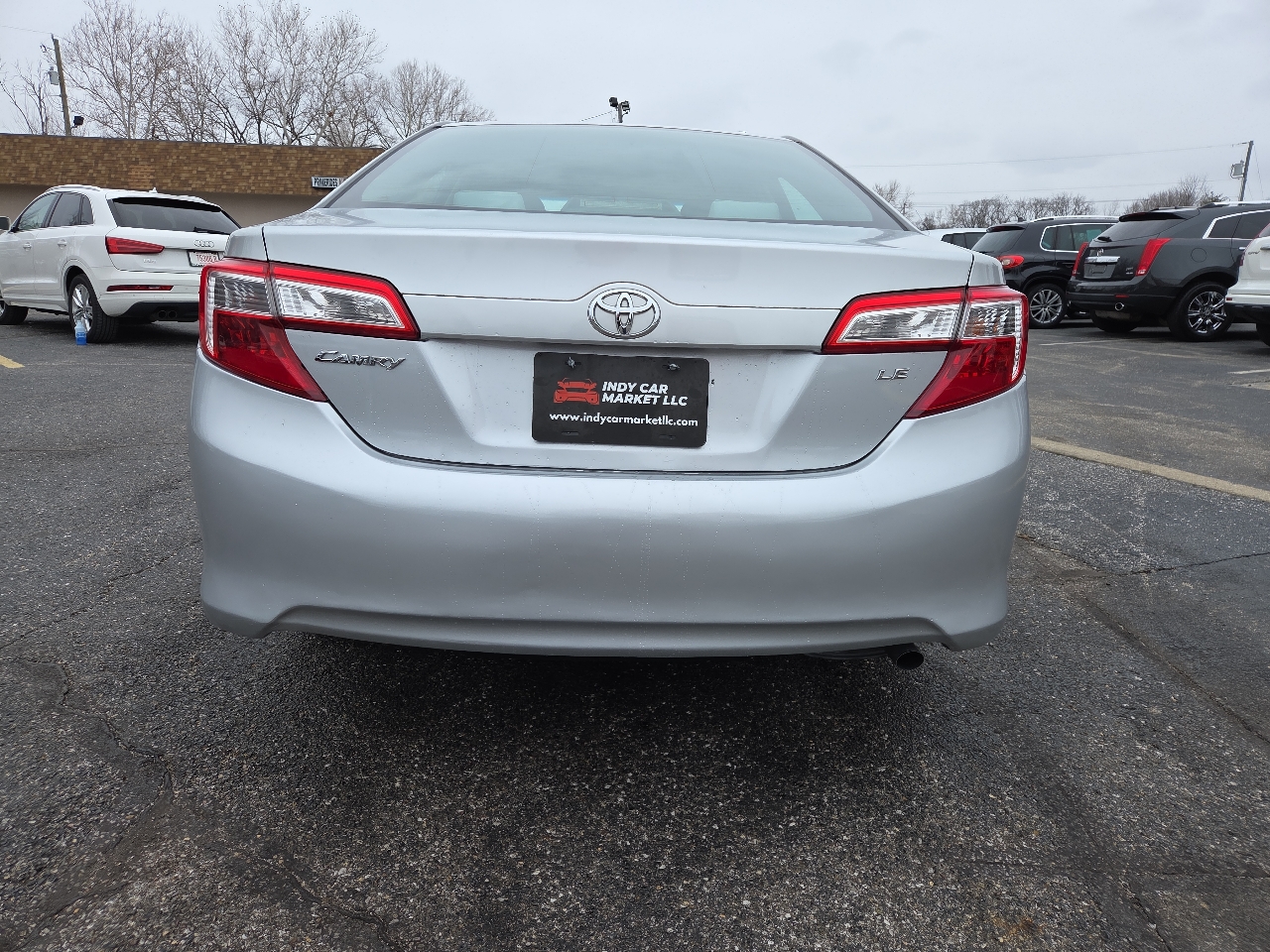 Toyota Camry 4dr Sedan LE 2013