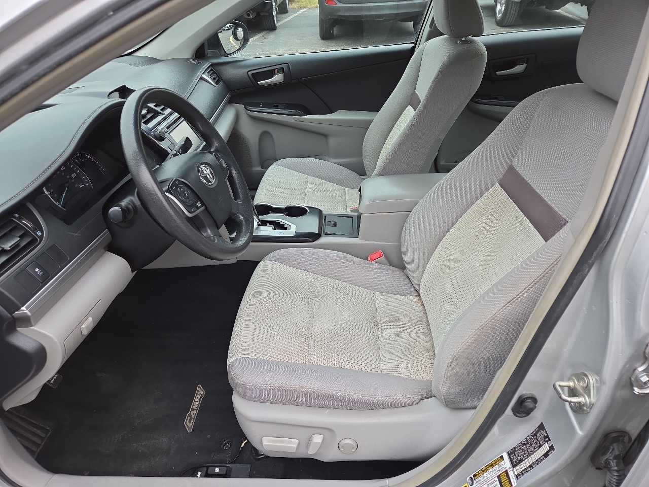 Toyota Camry 4dr Sedan LE 2013