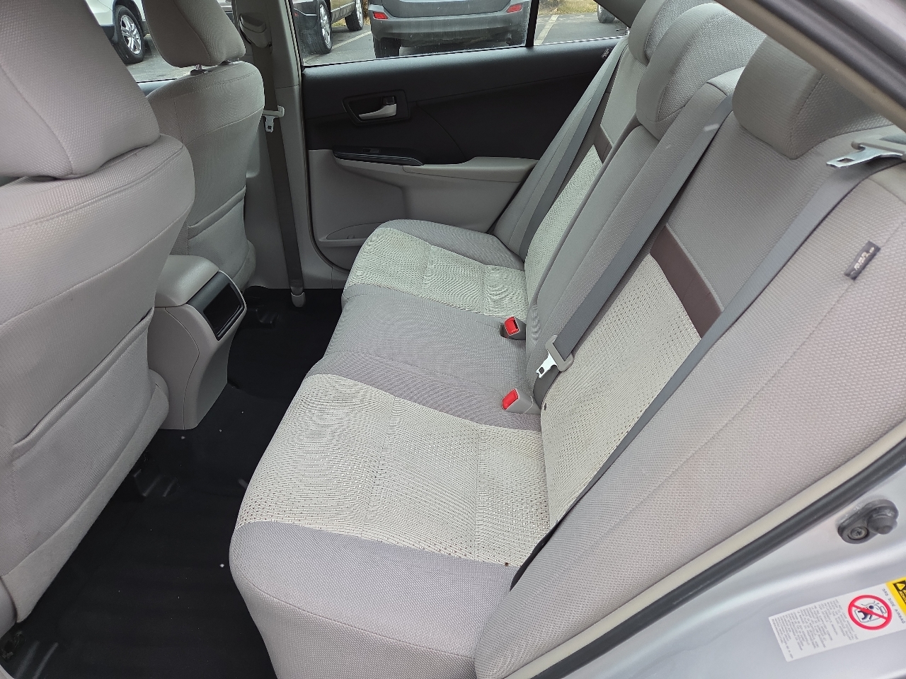 Toyota Camry 4dr Sedan LE 2013