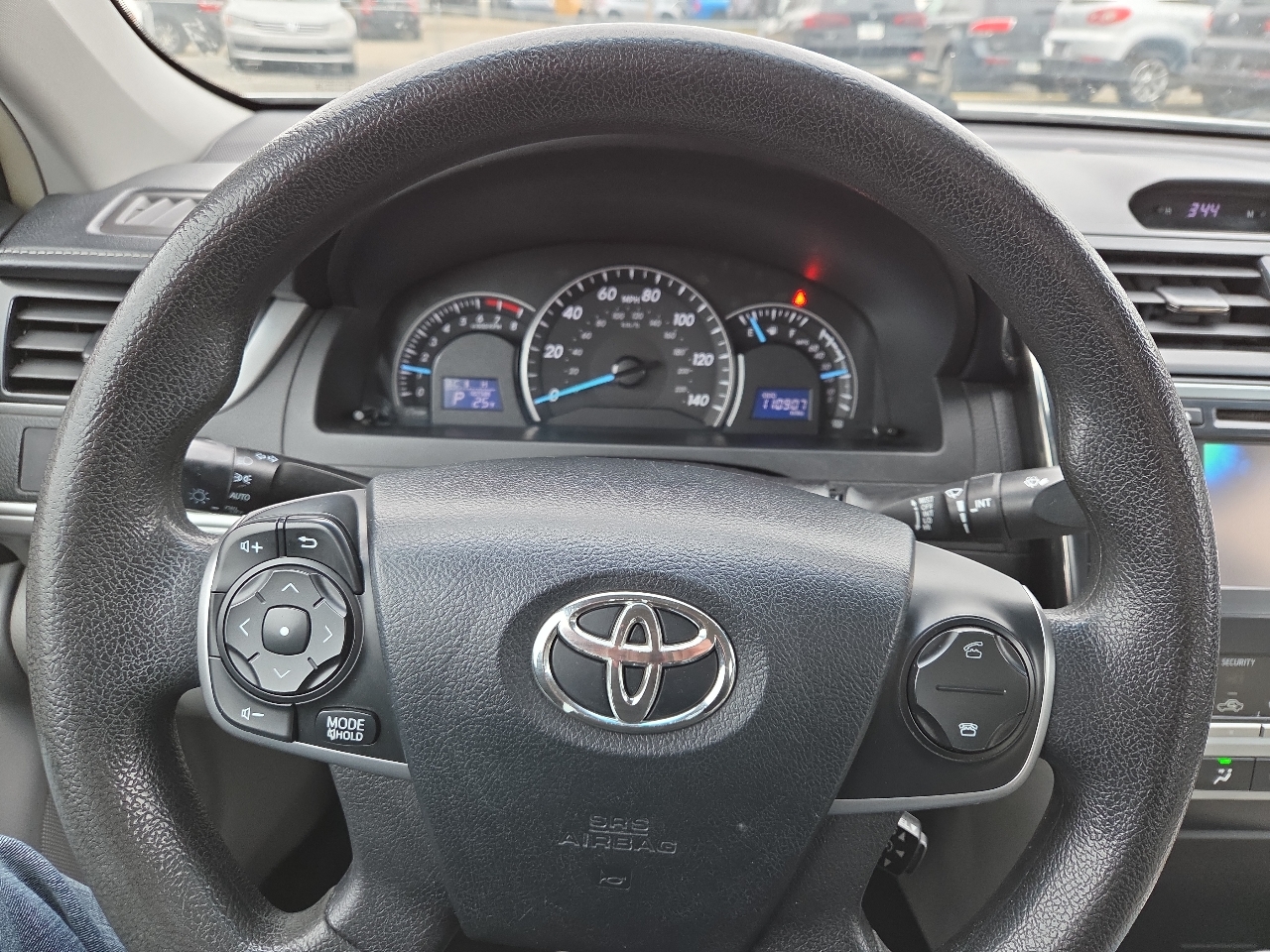 Toyota Camry 4dr Sedan LE 2013