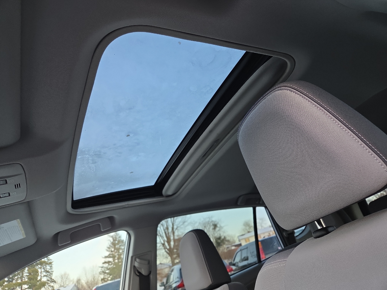 Toyota RAV4 XLE AWD 2013