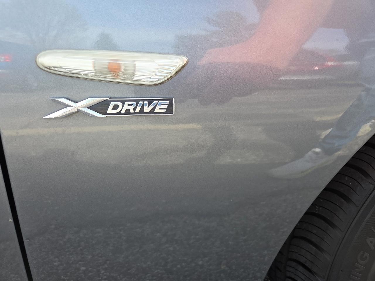 BMW 3-Series 328i xDrive 2010