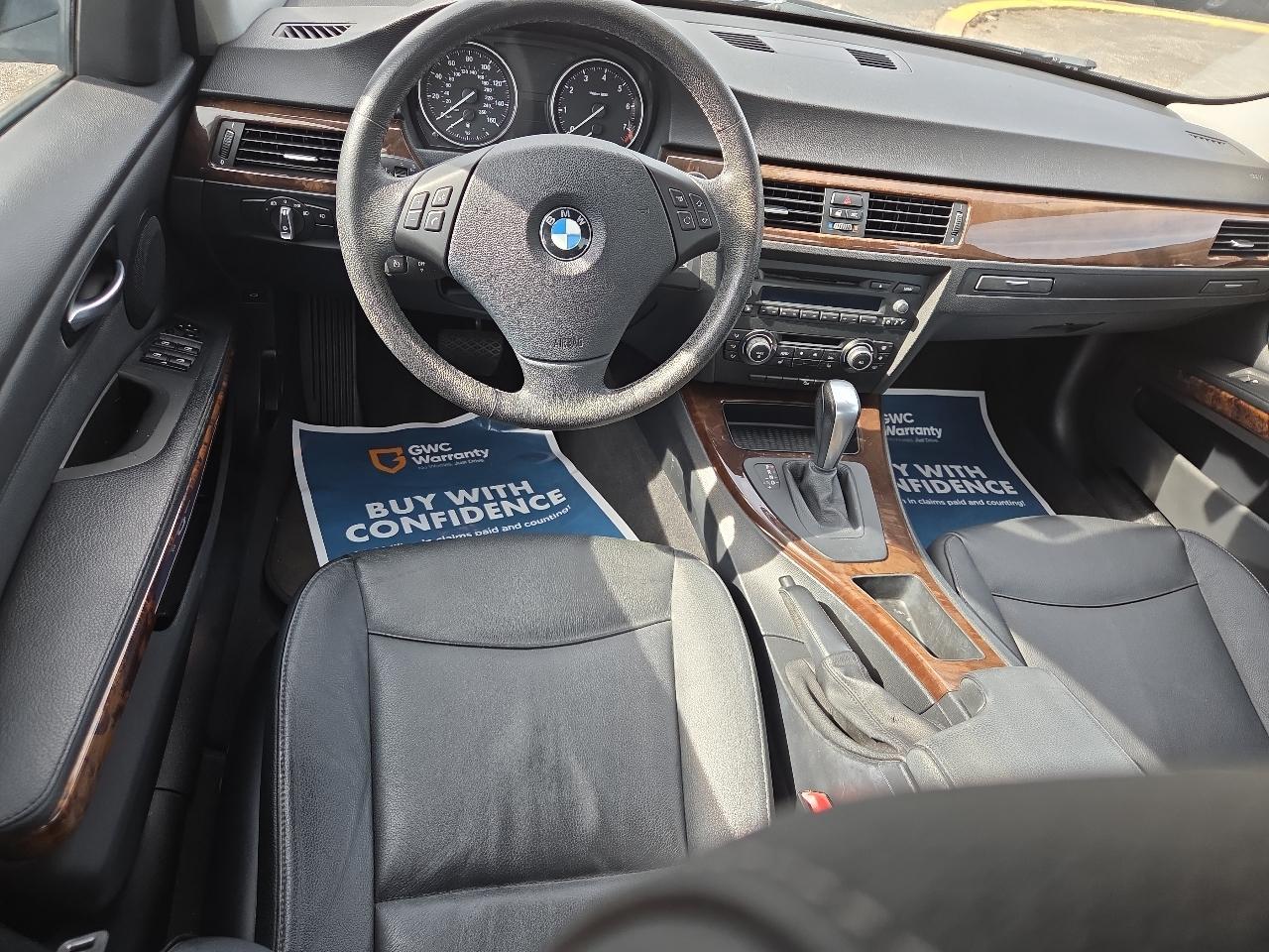 BMW 3-Series 328i xDrive 2010