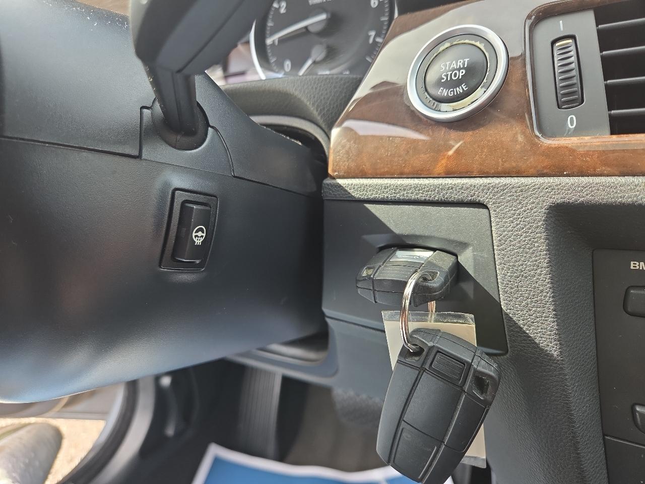 BMW 3-Series 328i xDrive 2010