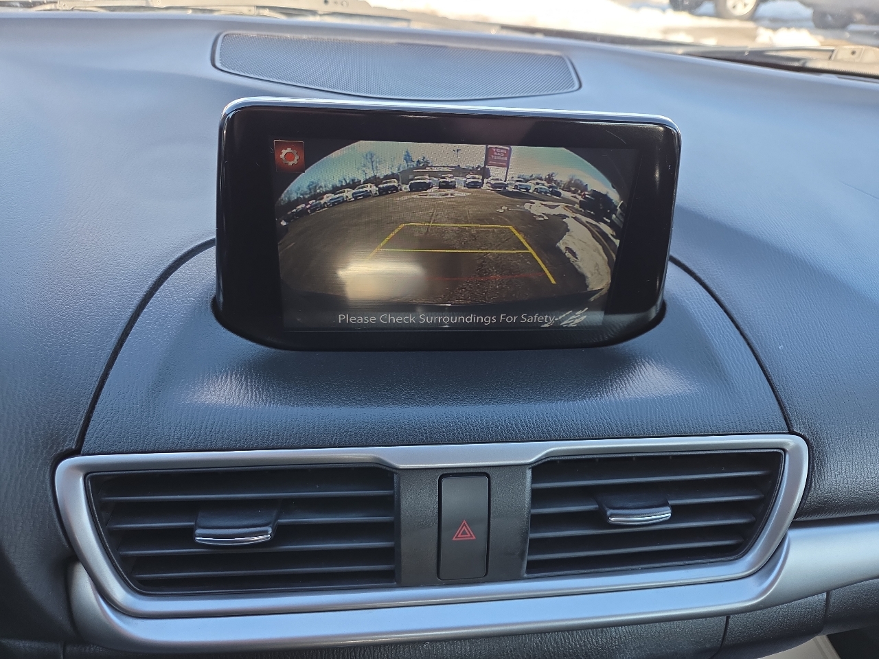 Mazda MAZDA3 i Sport AT 4-Door 2017