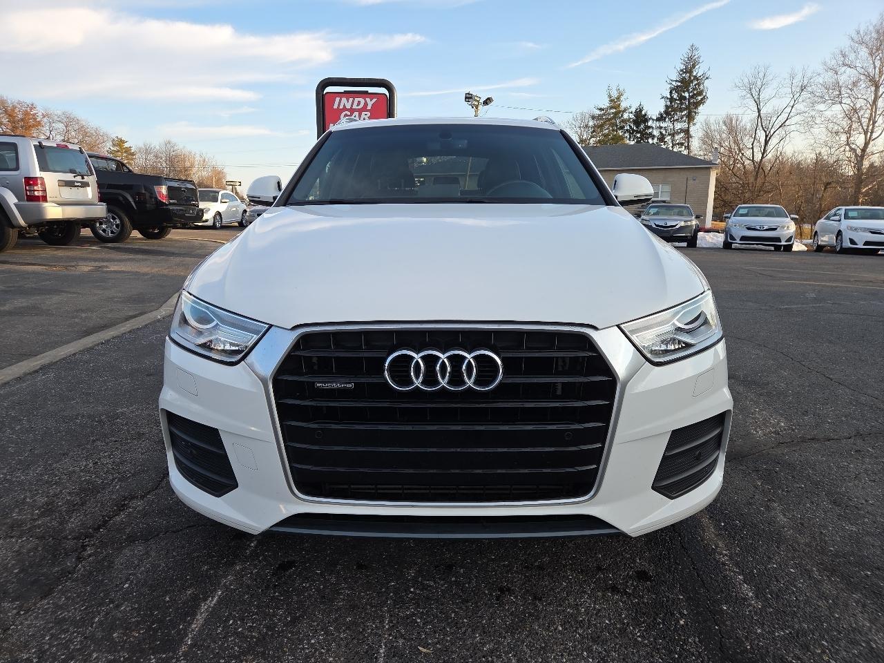 Audi Q3 2.0T quattro Premium Plus 2016
