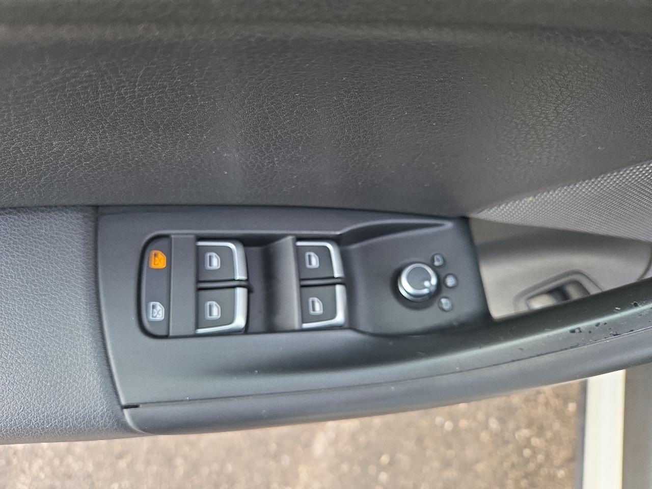 Audi Q3 2.0T quattro Premium Plus 2016