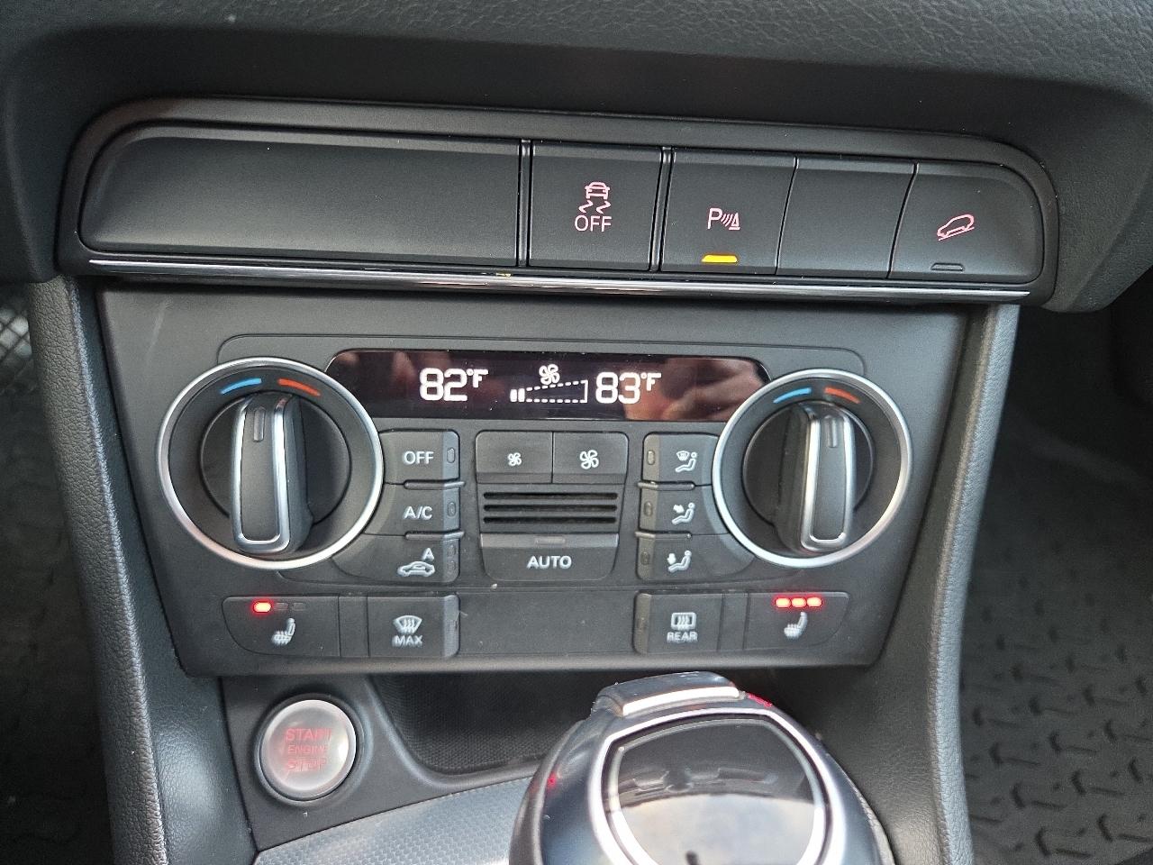 Audi Q3 2.0T quattro Premium Plus 2016