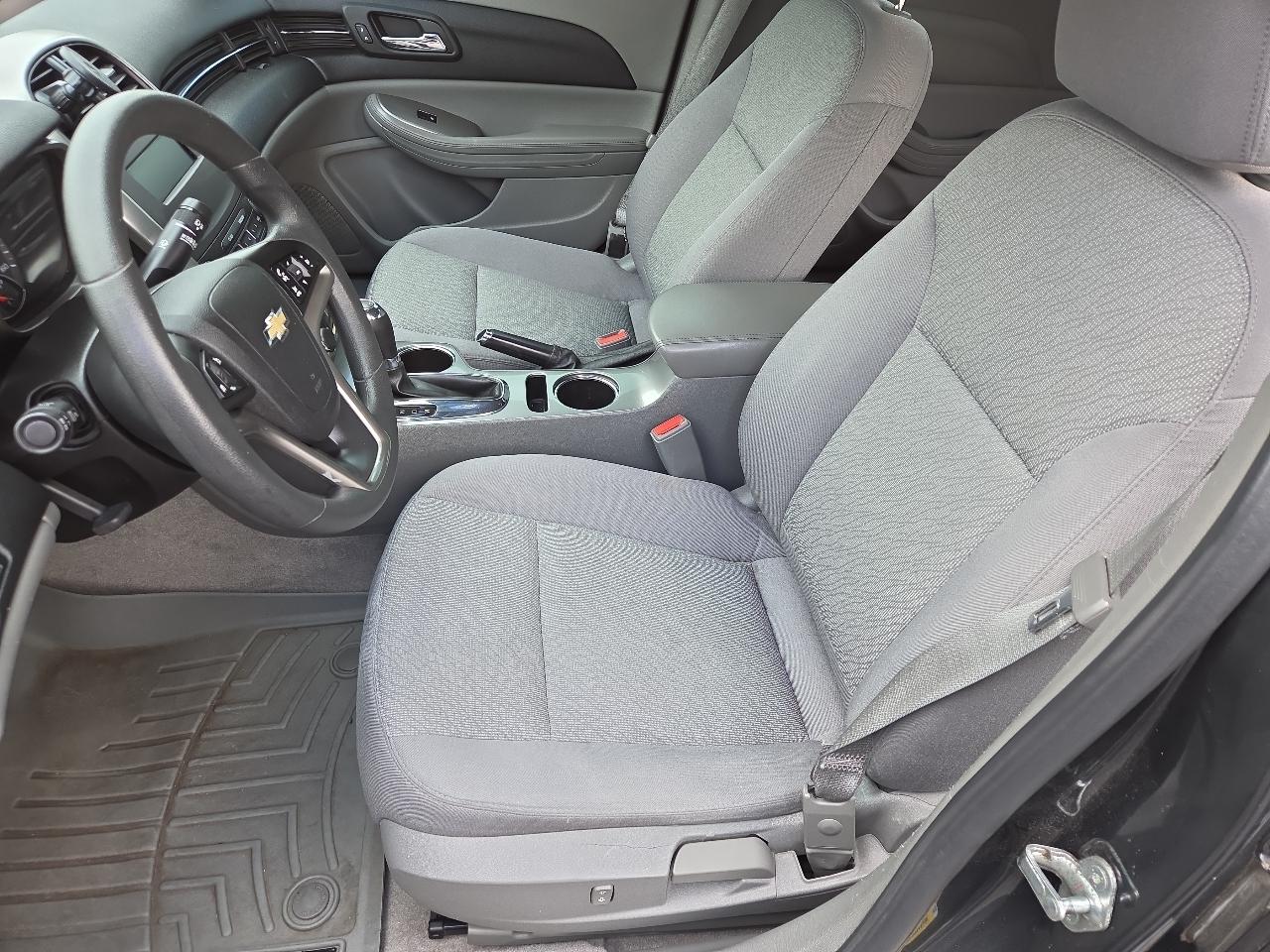 Chevrolet Malibu LS 2014