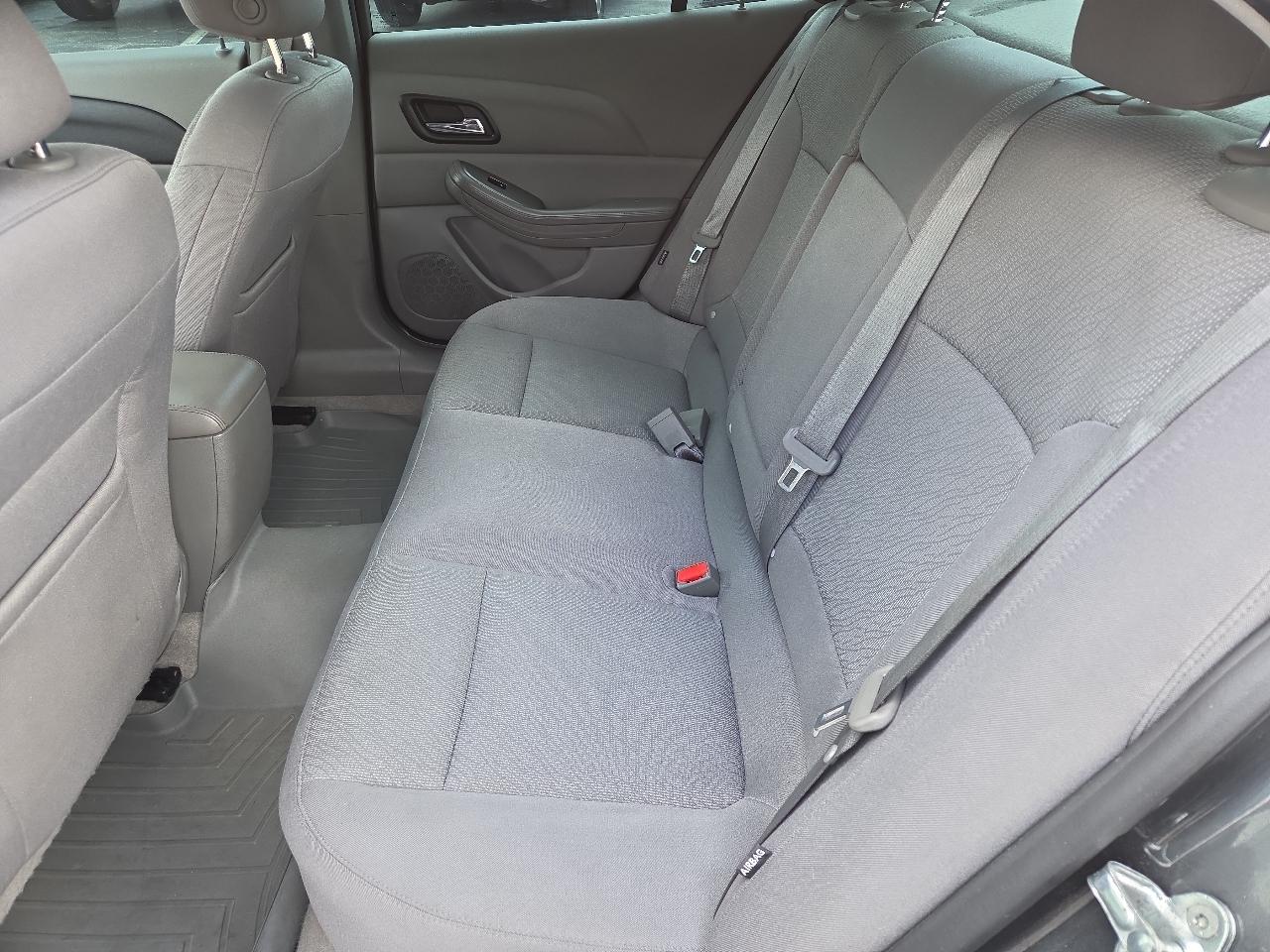 Chevrolet Malibu LS 2014