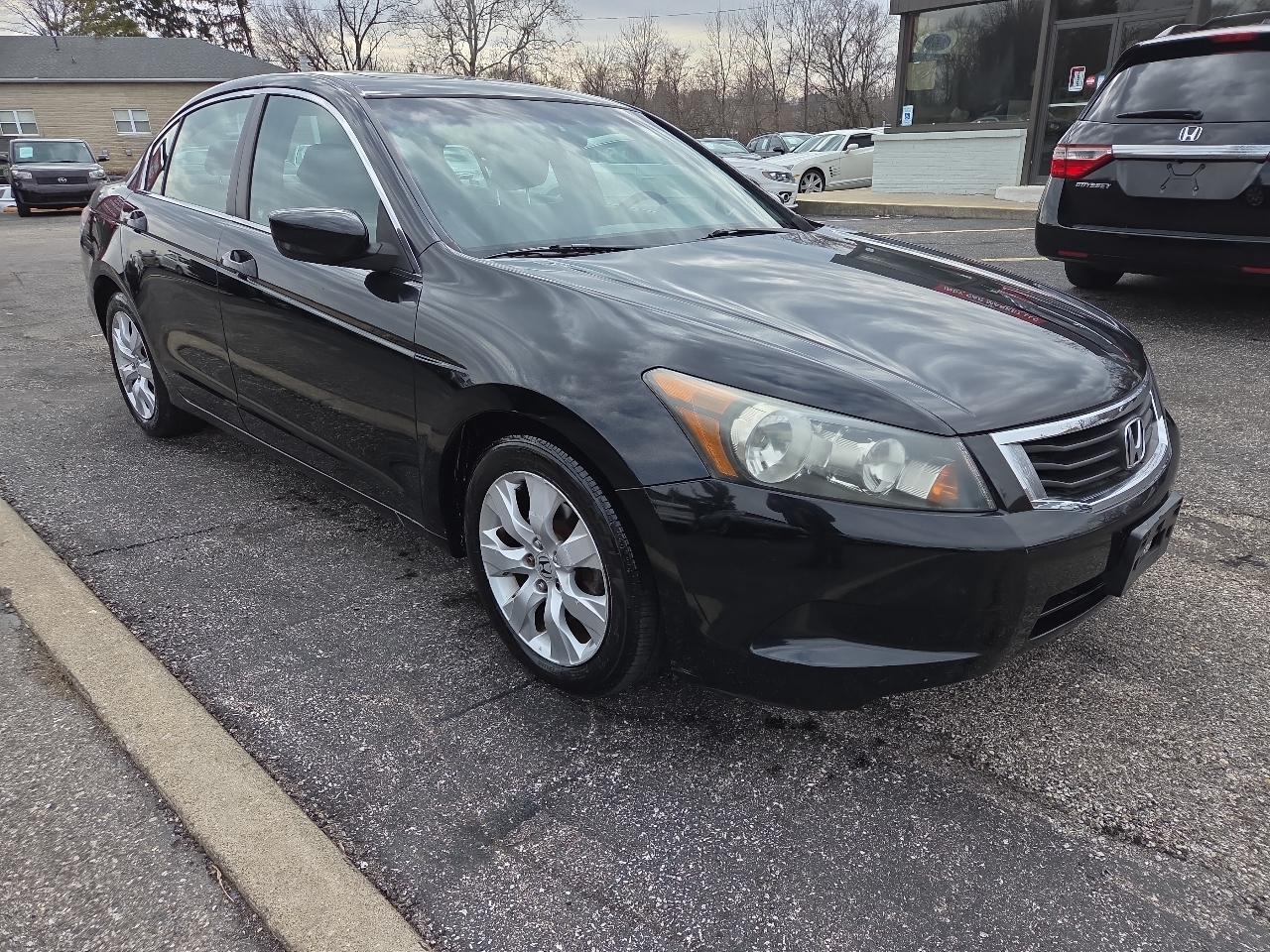 Honda Accord EX-L Sedan AT 2010