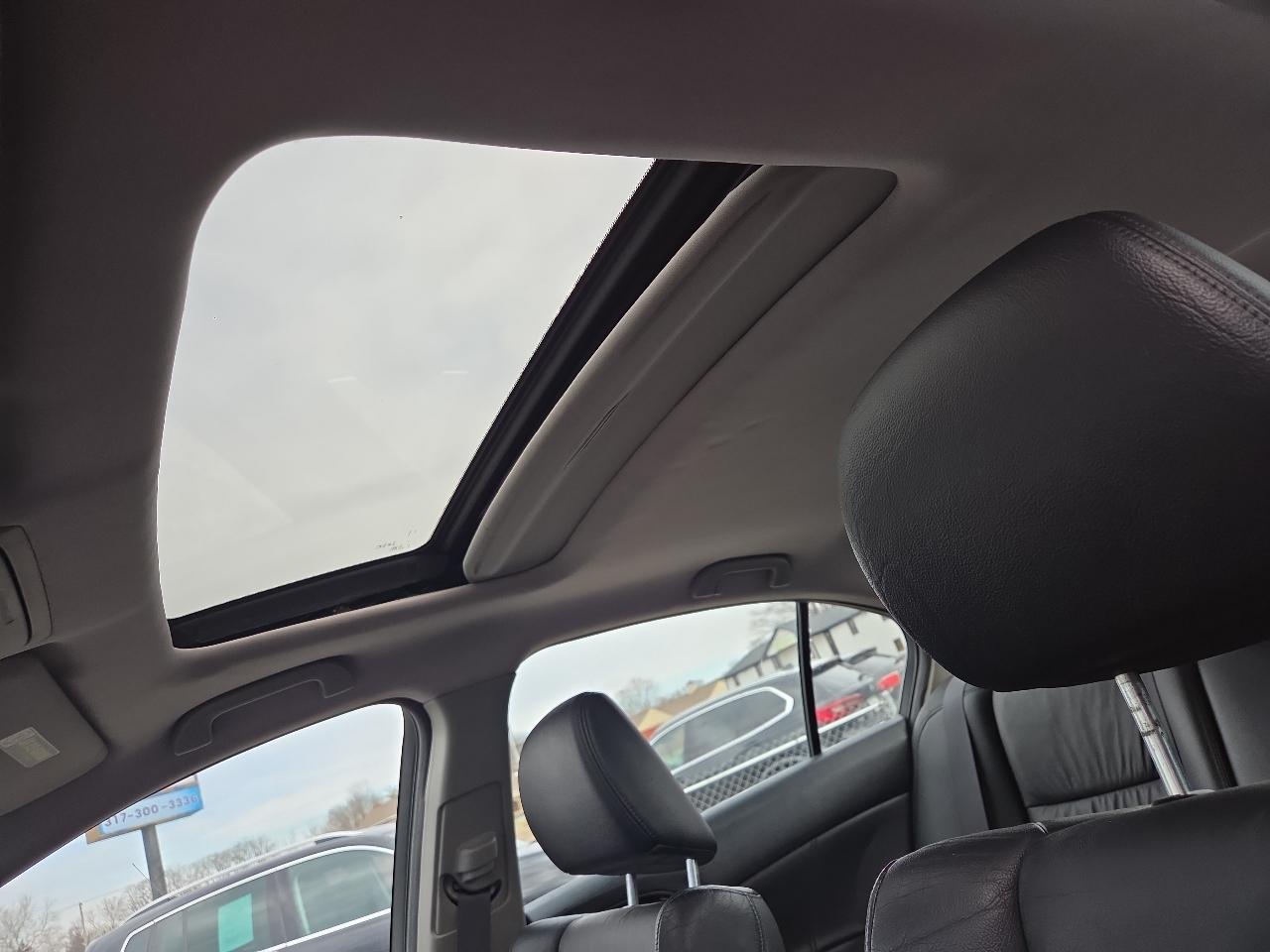 Honda Accord EX-L Sedan AT 2010