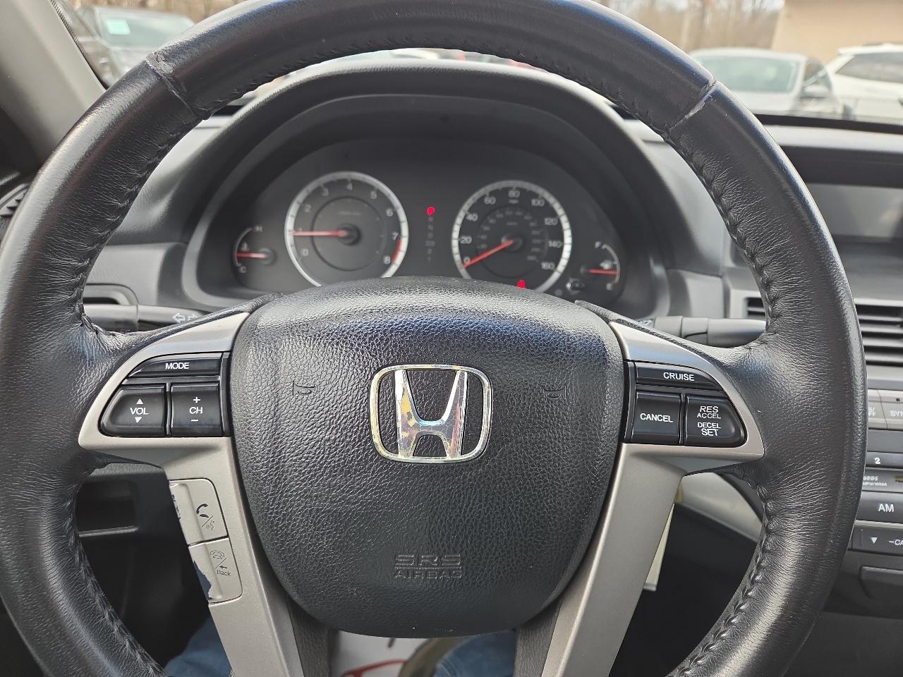 Honda Accord EX-L Sedan AT 2010