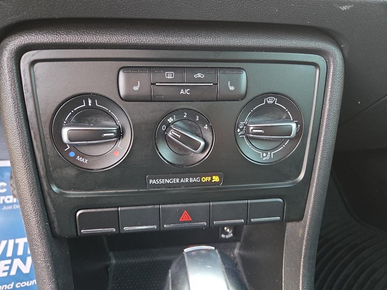 Volkswagen Beetle 2.5L 2013