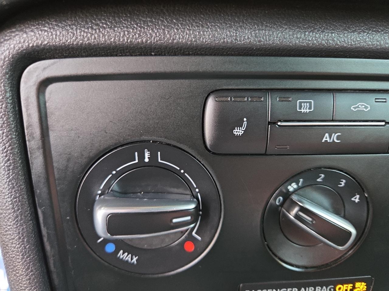 Volkswagen Beetle 2.5L 2013