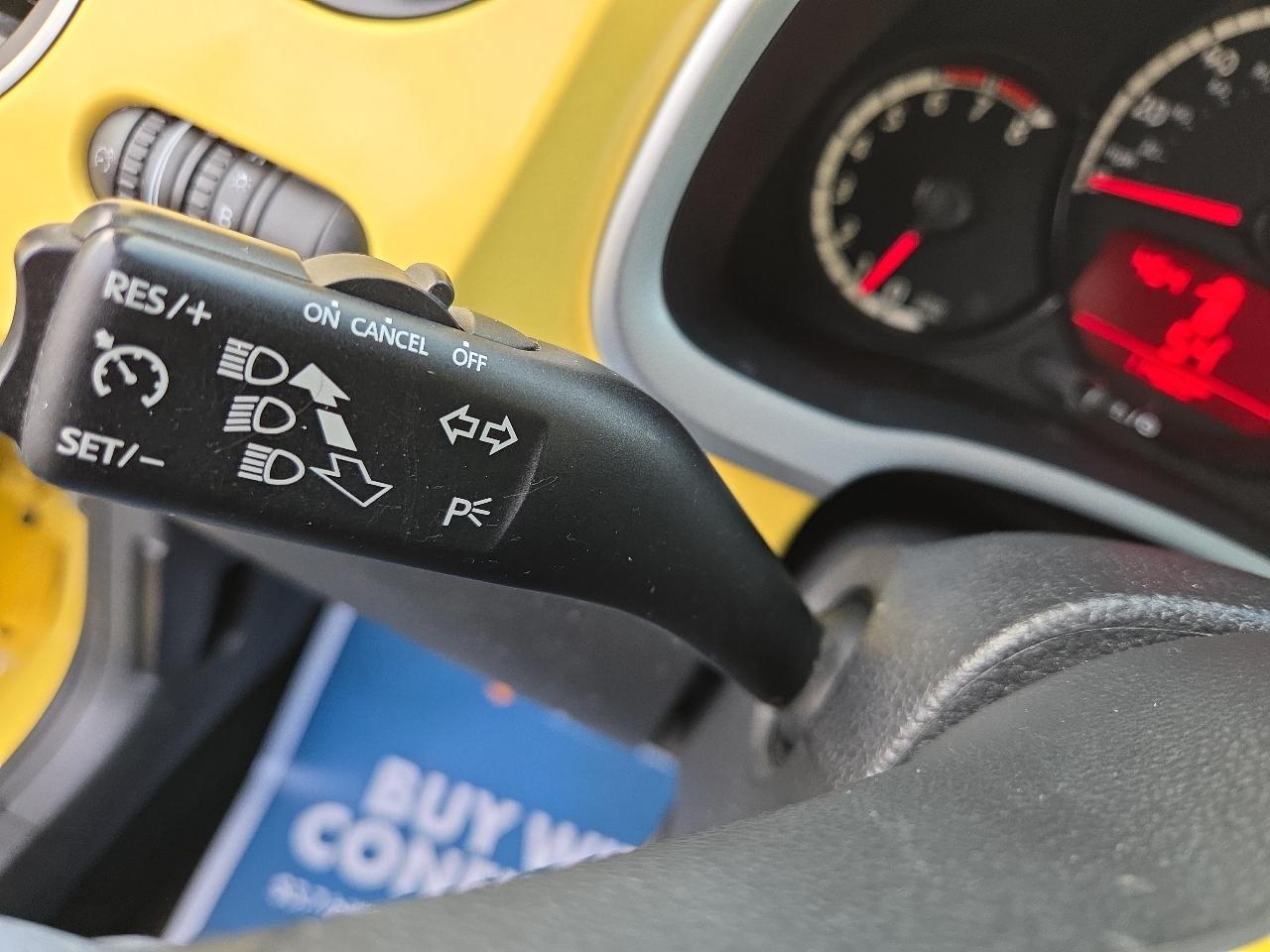 Volkswagen Beetle 2.5L 2013