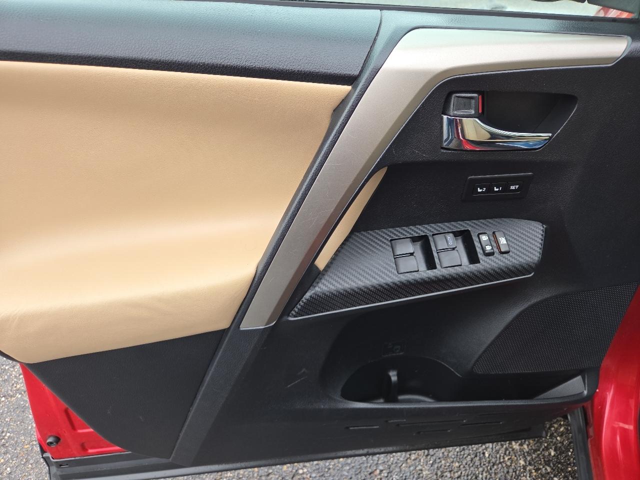 Toyota RAV4 Limited AWD 2014