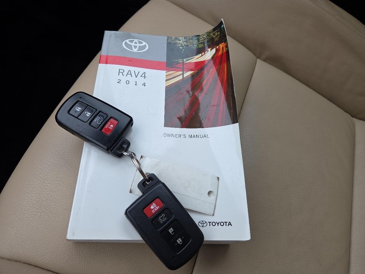 Toyota RAV4 Limited AWD 2014