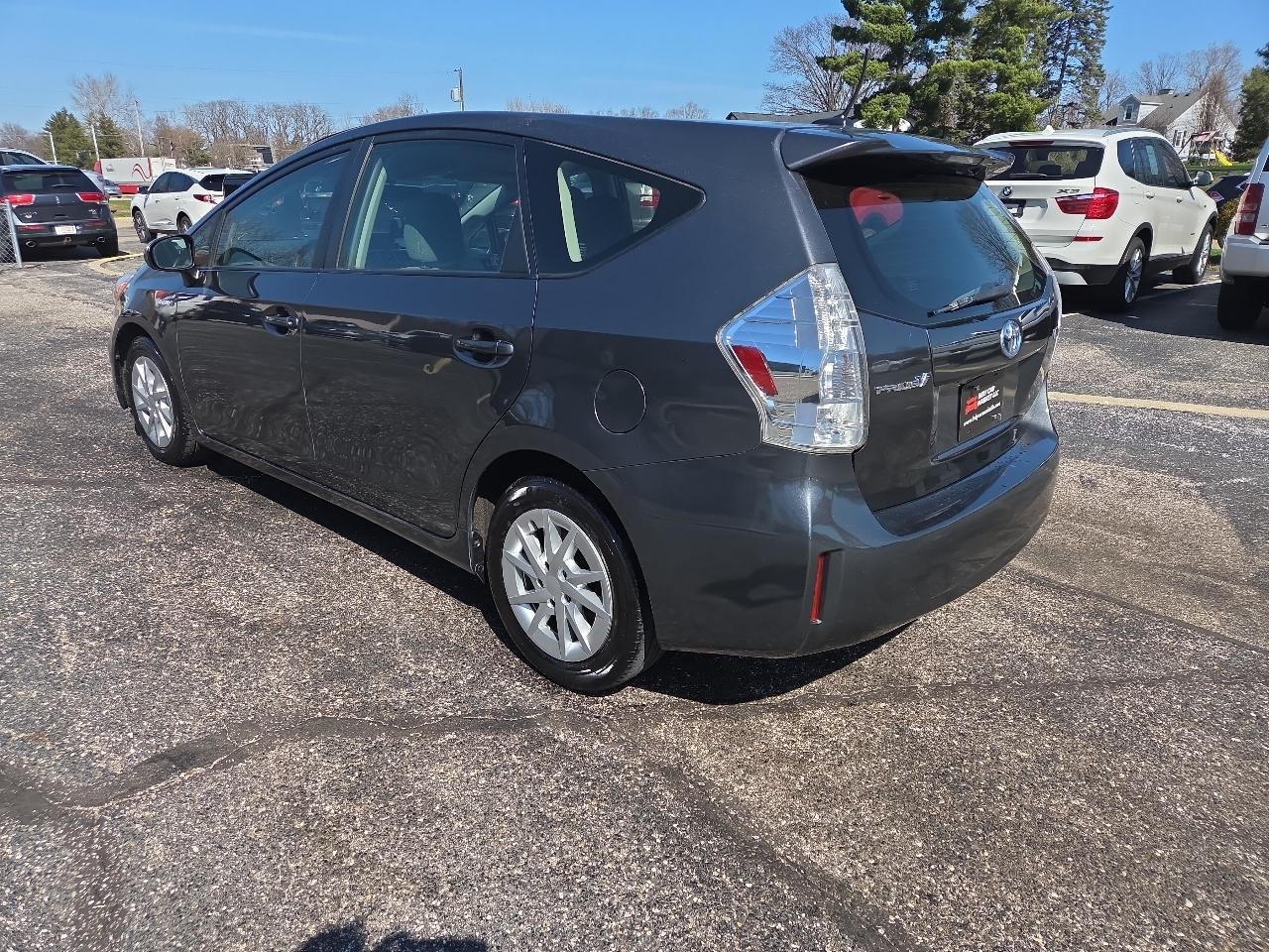 Toyota Prius V Three 2014