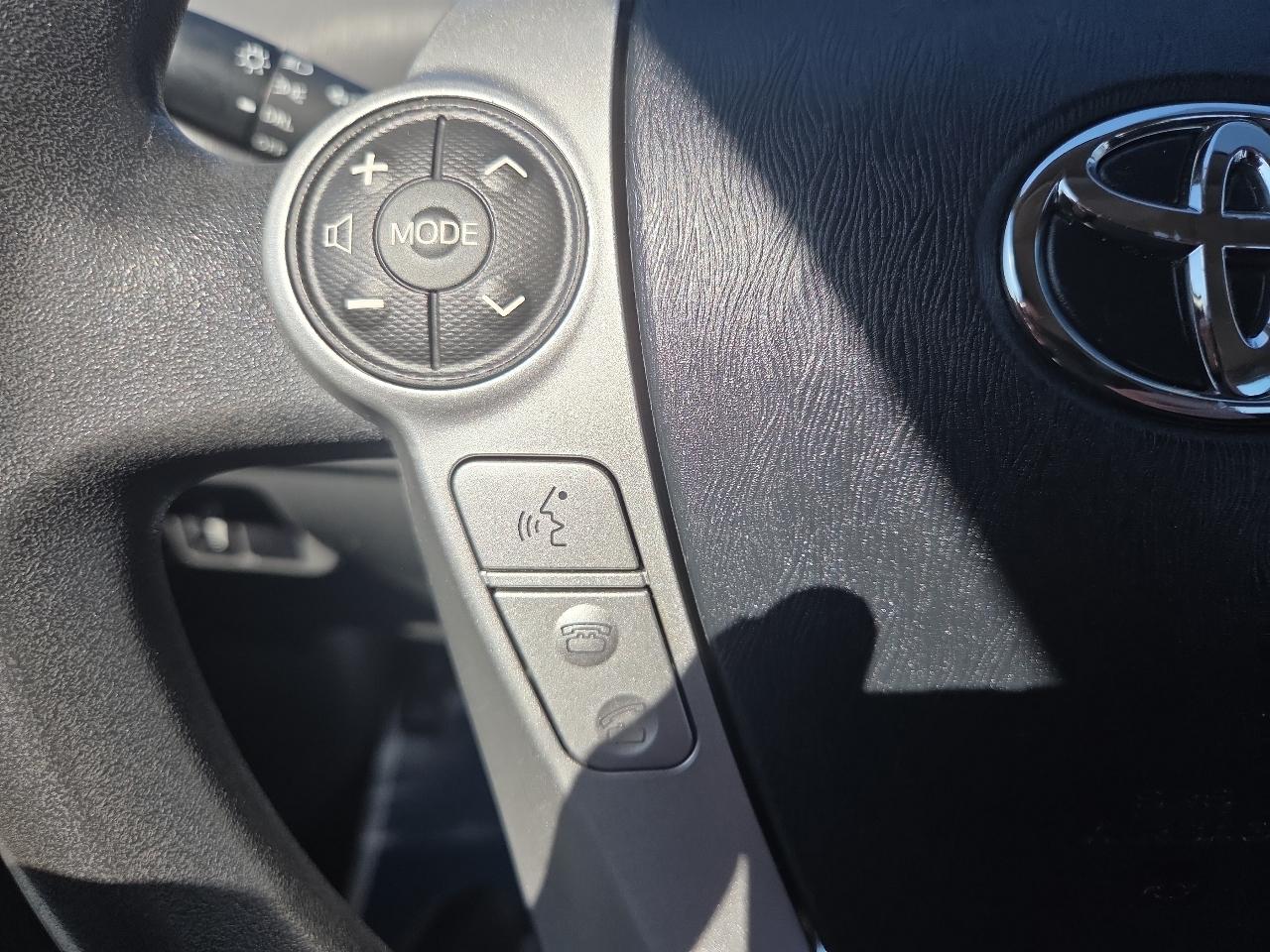 Toyota Prius V Three 2014