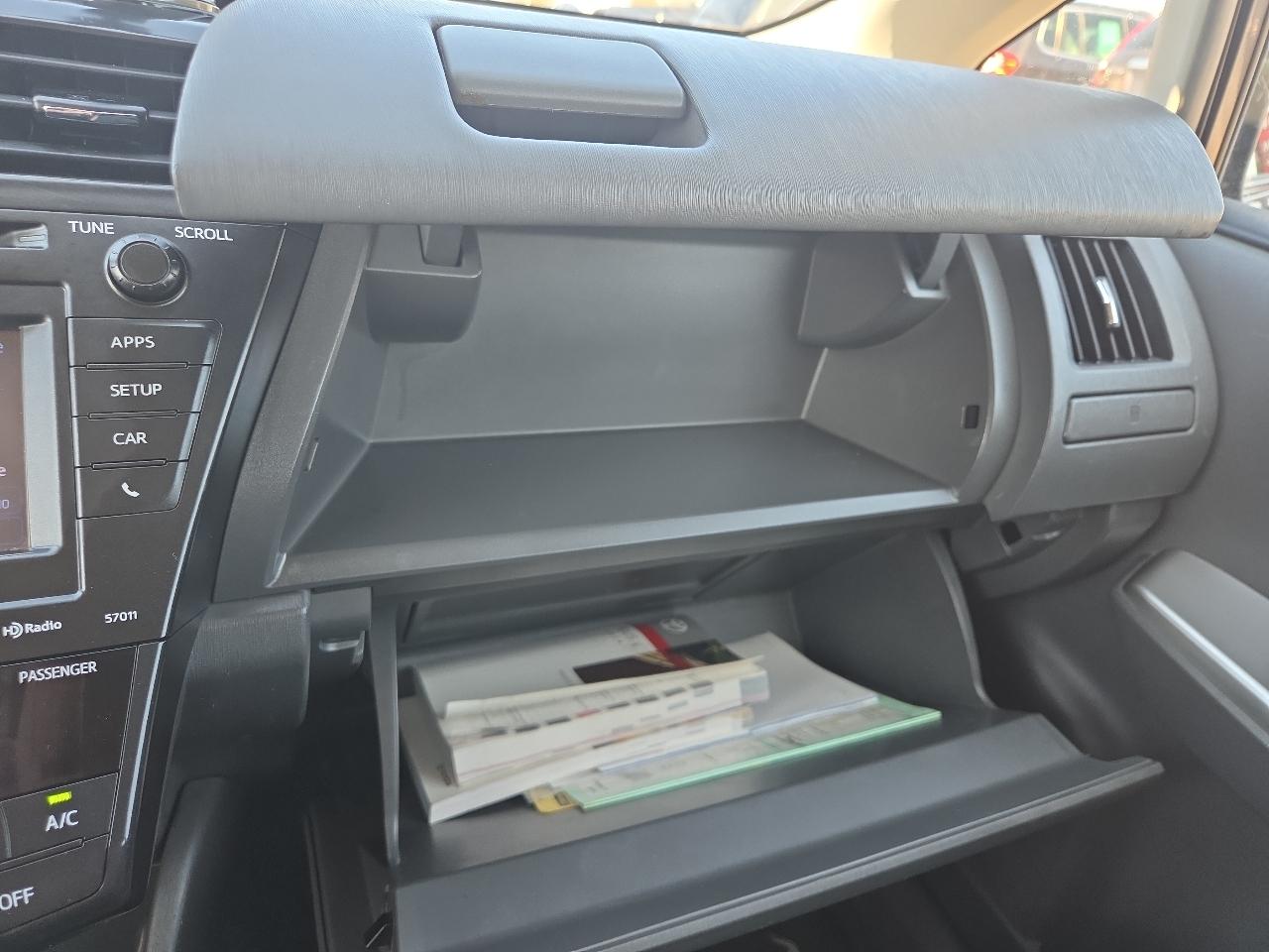 Toyota Prius V Three 2014