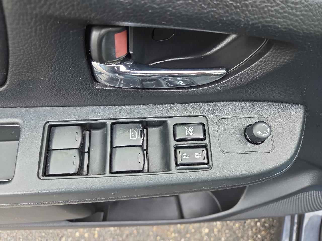 Subaru Impreza 2.0i Premium 4-Door w/All Weather Package 2013