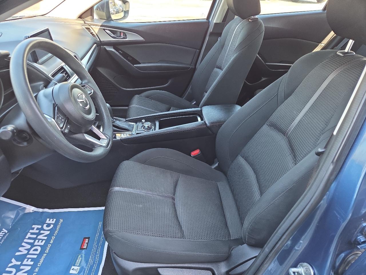 Mazda MAZDA3 i Sport AT 4-Door 2017