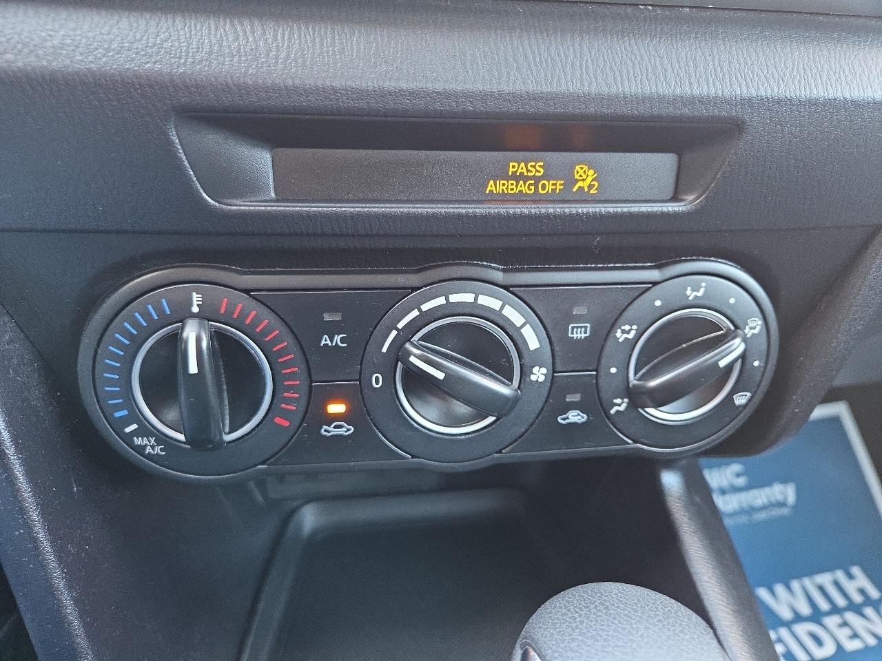 Mazda MAZDA3 i Sport AT 4-Door 2017