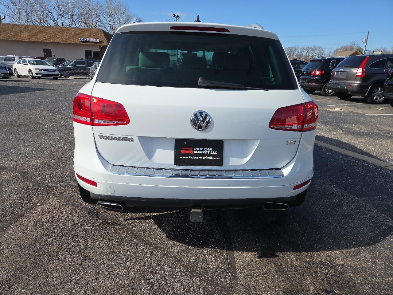 Volkswagen Touareg 4dr TDI Lux 2013