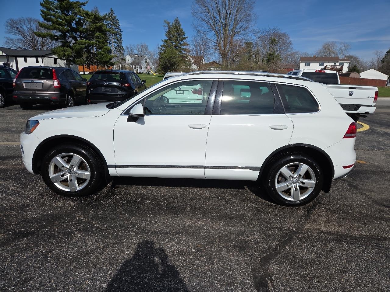 Volkswagen Touareg 4dr TDI Lux 2013