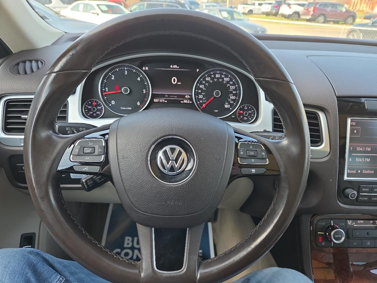 Volkswagen Touareg 4dr TDI Lux 2013
