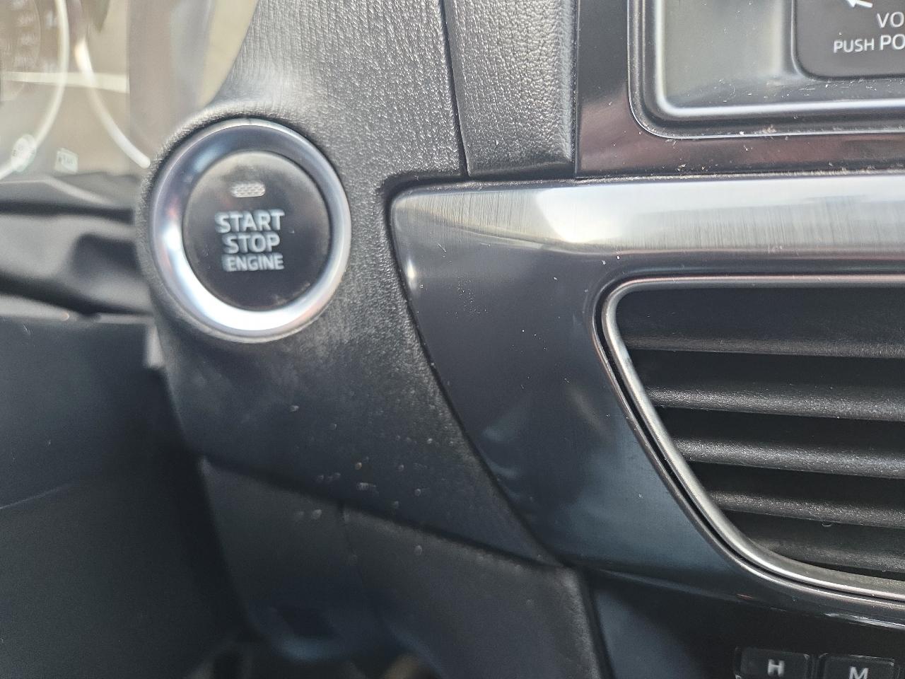 Mazda MAZDA6 i Grand Touring 2014