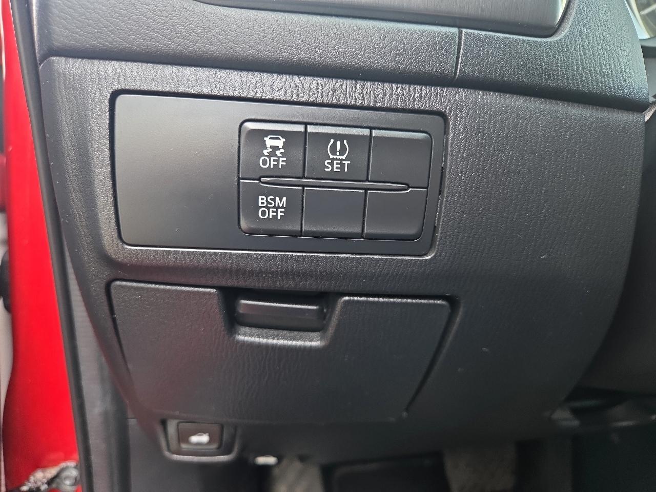 Mazda MAZDA6 i Grand Touring 2014