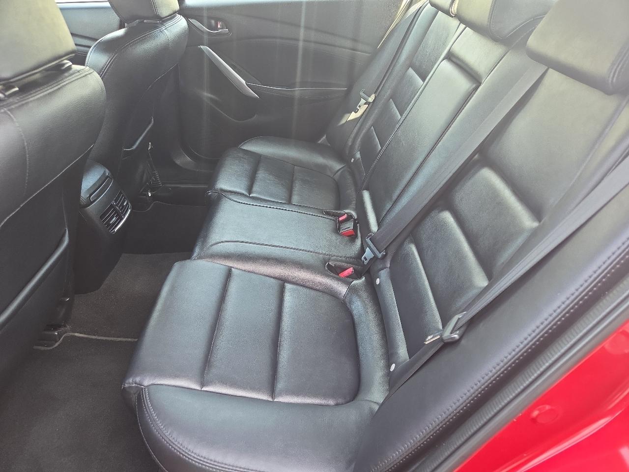 Mazda MAZDA6 i Grand Touring 2014