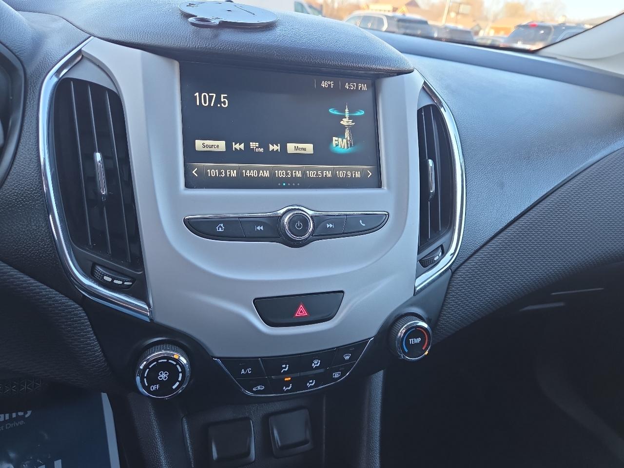 Chevrolet Cruze LS Auto 2017