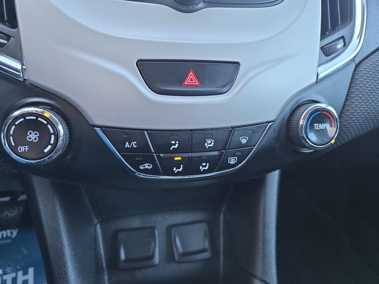 Chevrolet Cruze LS Auto 2017