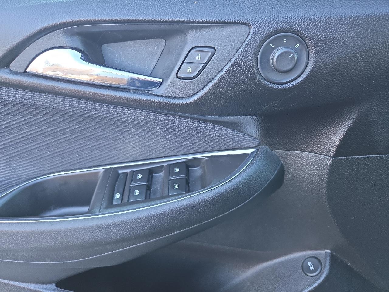 Chevrolet Cruze LS Auto 2017