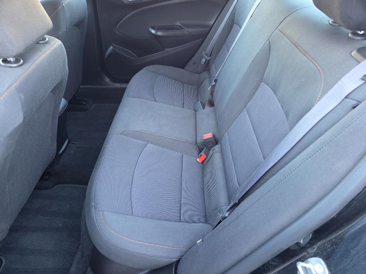 Chevrolet Cruze LS Auto 2017