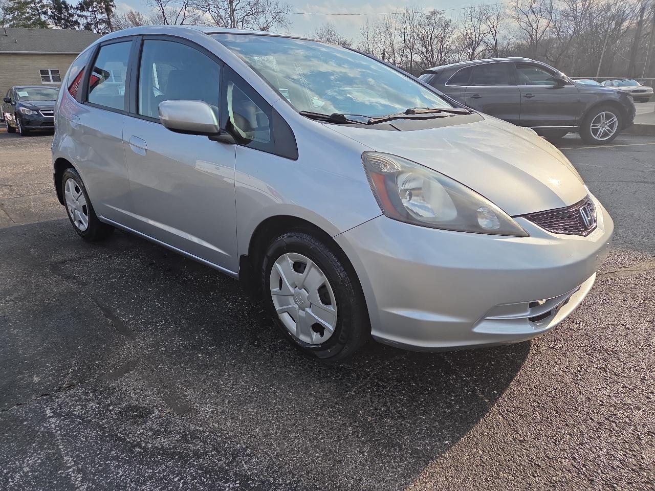 Honda Fit 5-Speed AT 2013