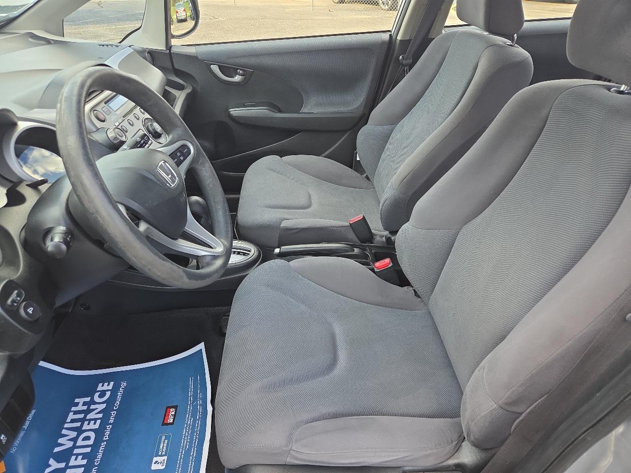 Honda Fit 5-Speed AT 2013