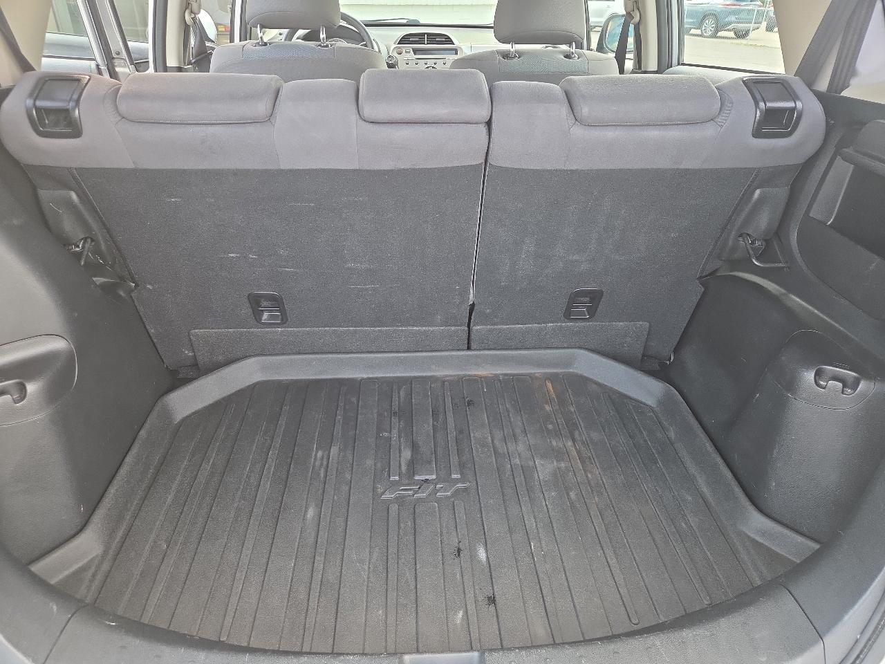 Honda Fit 5-Speed AT 2013