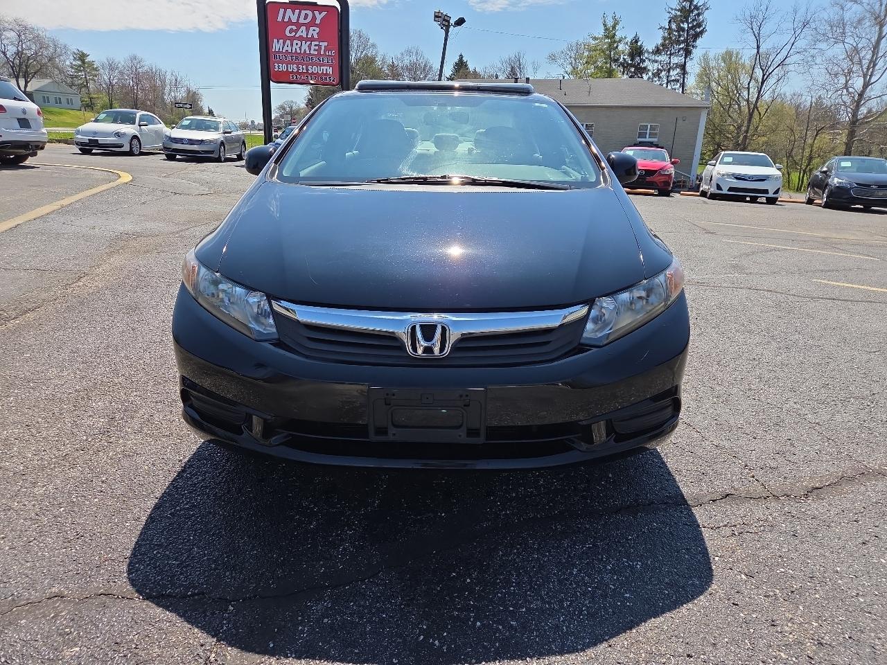 Honda Civic EX Sedan 5-Speed AT 2012