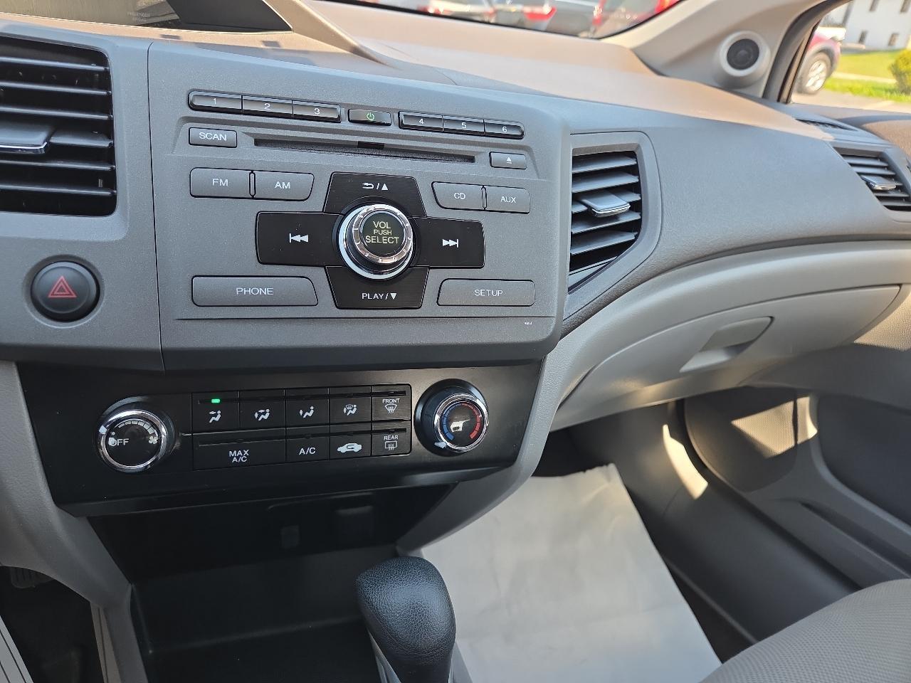 Honda Civic EX Sedan 5-Speed AT 2012