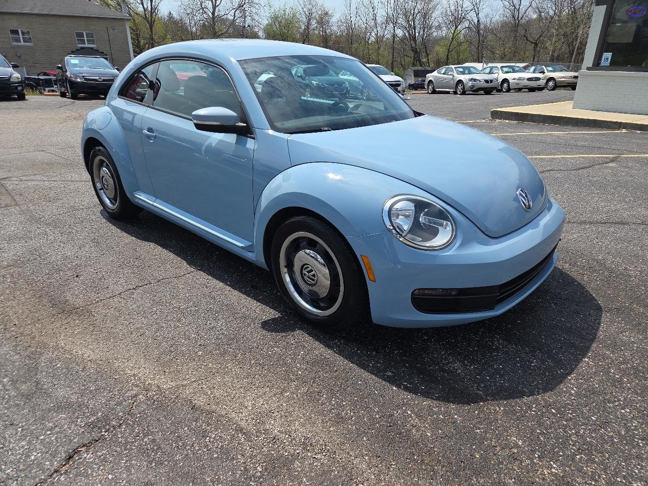 Volkswagen Beetle 2.5L 2012