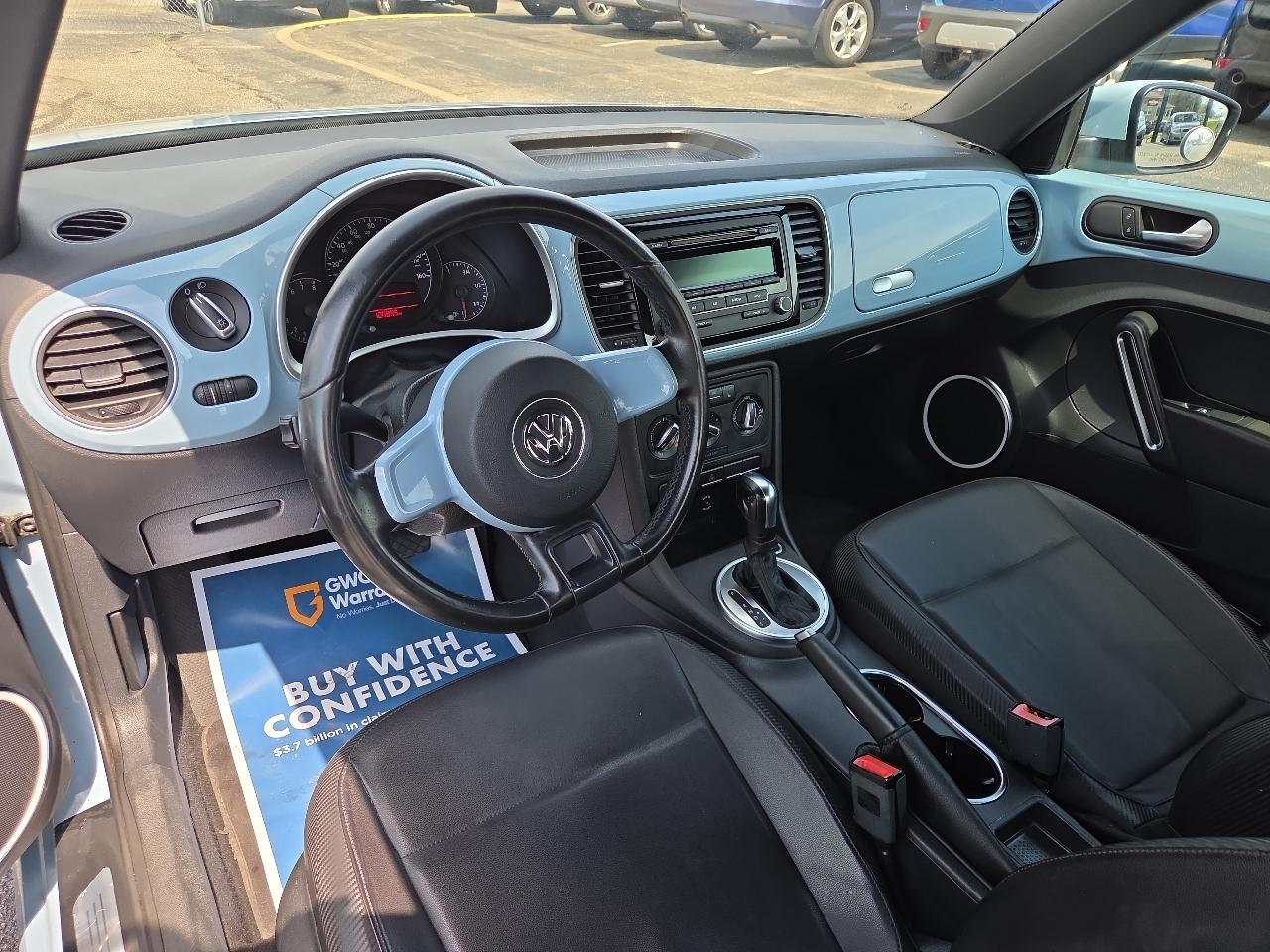 Volkswagen Beetle 2.5L 2012