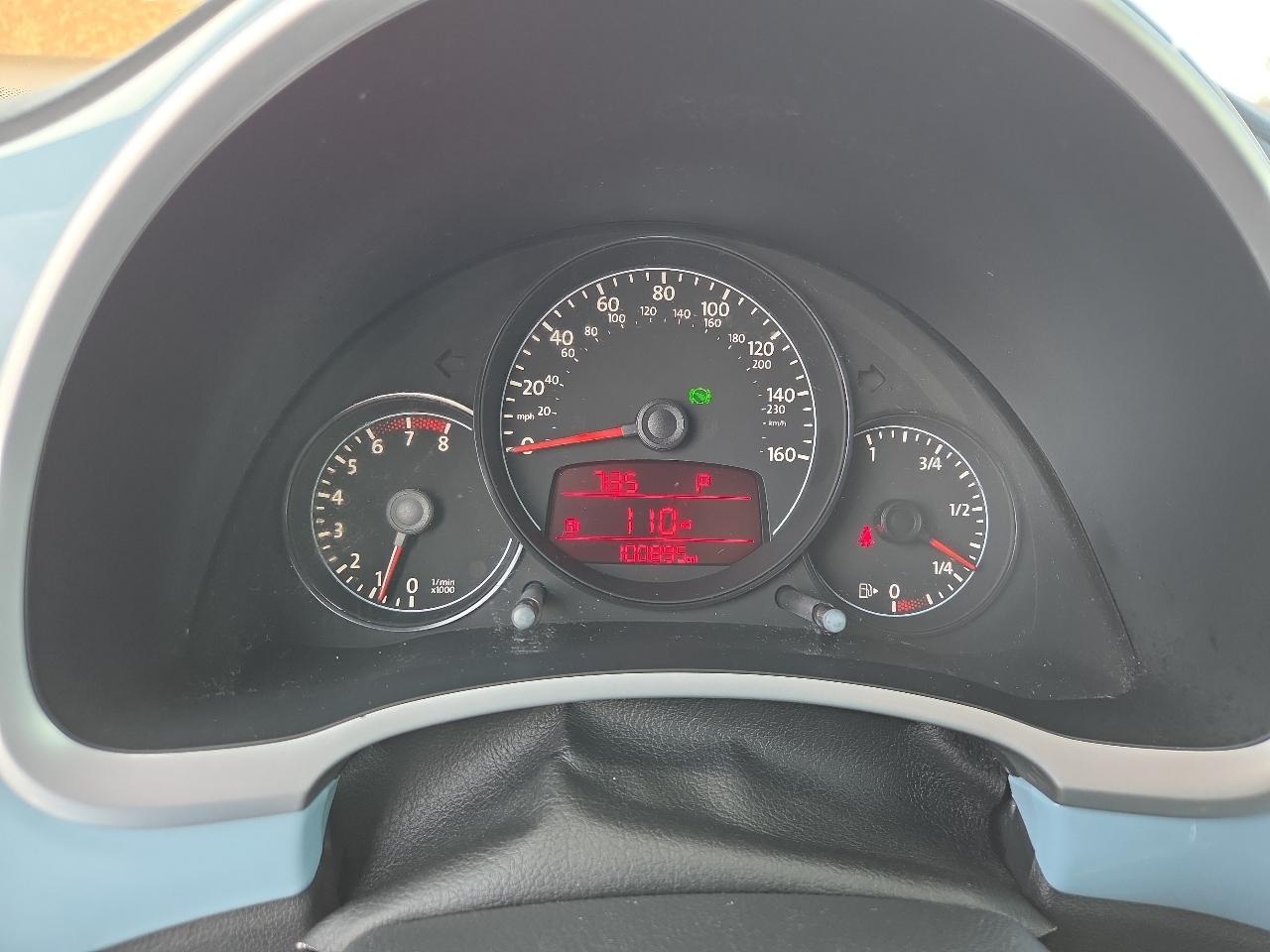 Volkswagen Beetle 2.5L 2012