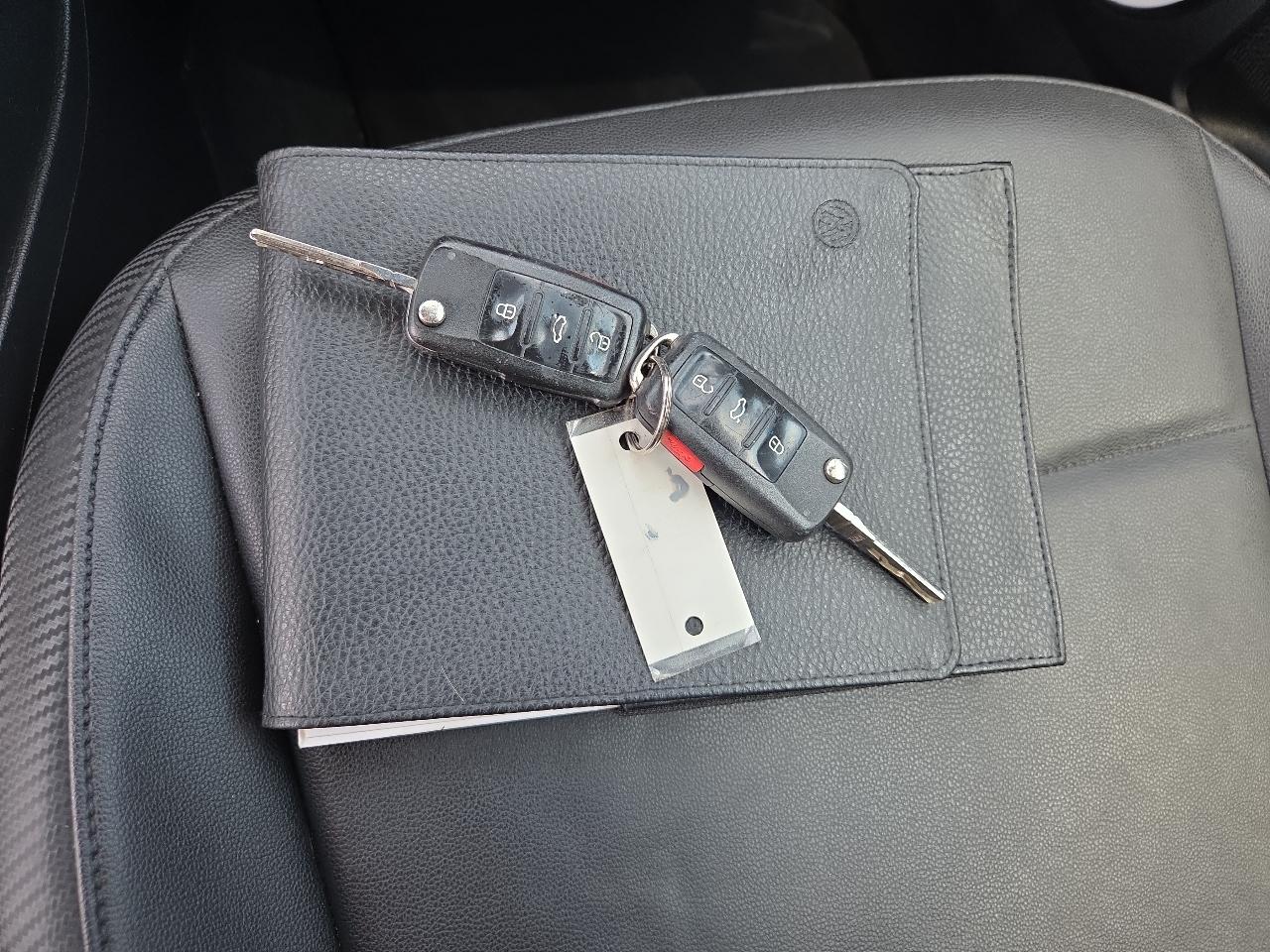 Volkswagen Beetle 2.5L 2012