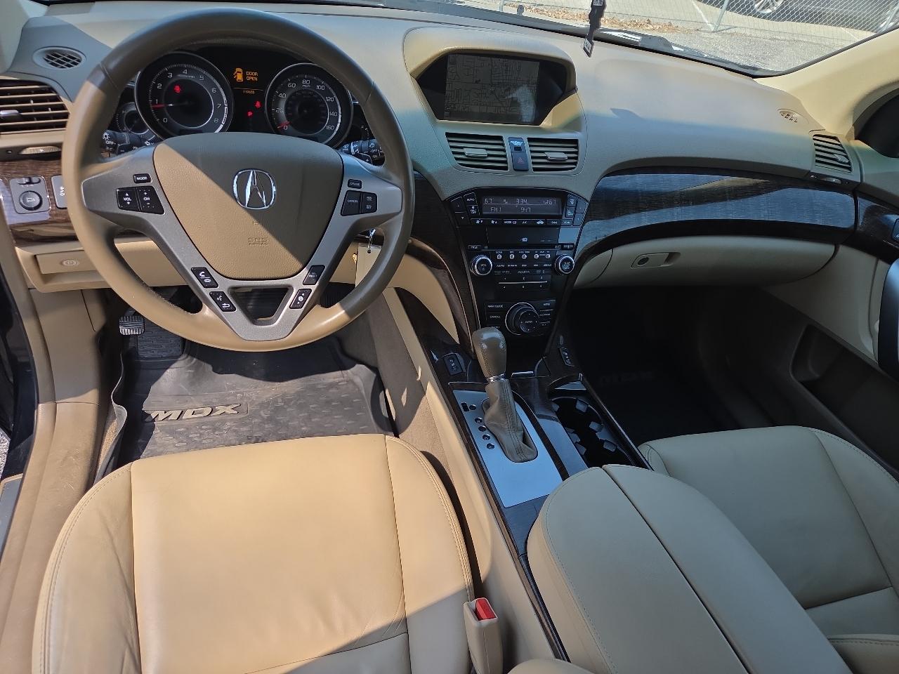 Acura MDX 6-Spd AT w/Tech Package 2013