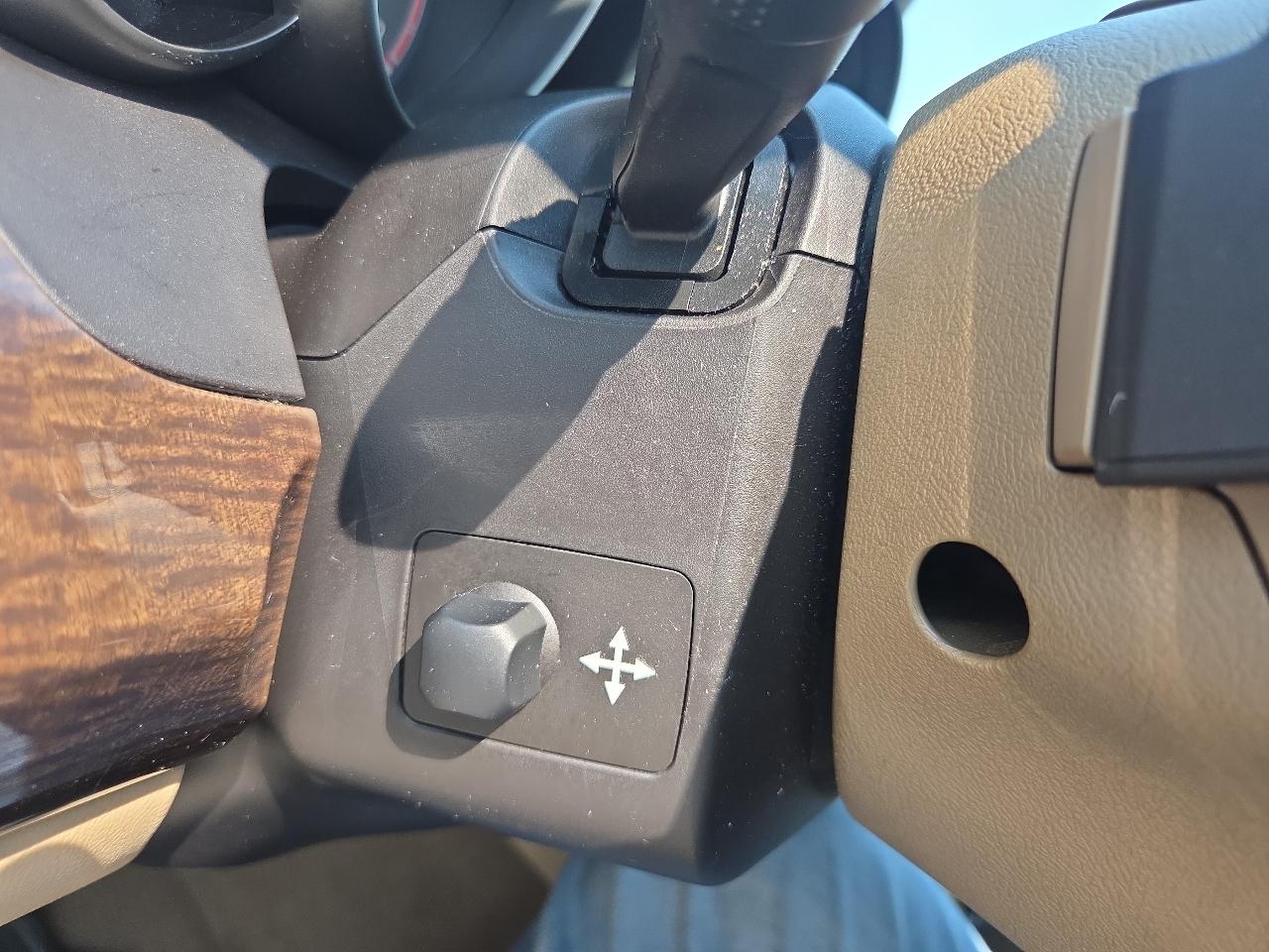 Acura MDX 6-Spd AT w/Tech Package 2013