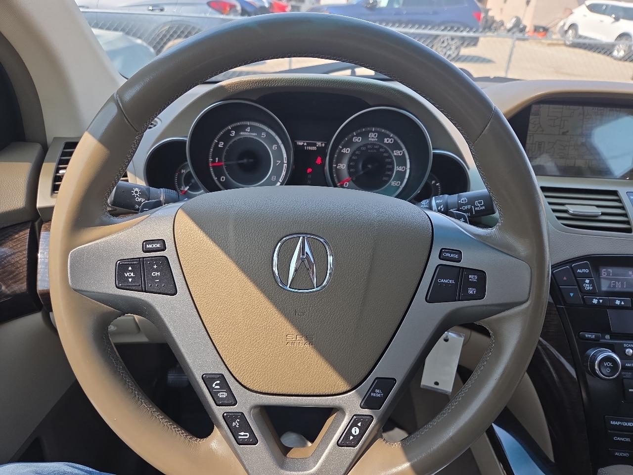 Acura MDX 6-Spd AT w/Tech Package 2013